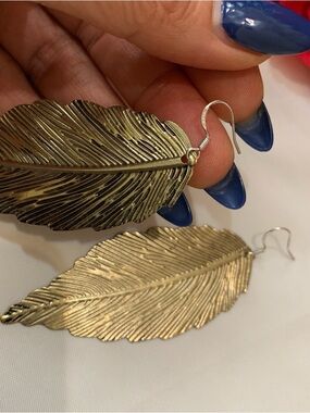 Brand New genuine silver 925 hooks leaves earrings